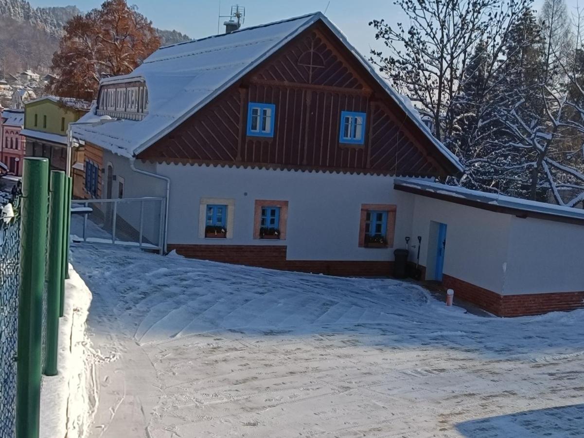 Apartmany Stara Skola Svoboda nad Upou Exterior photo
